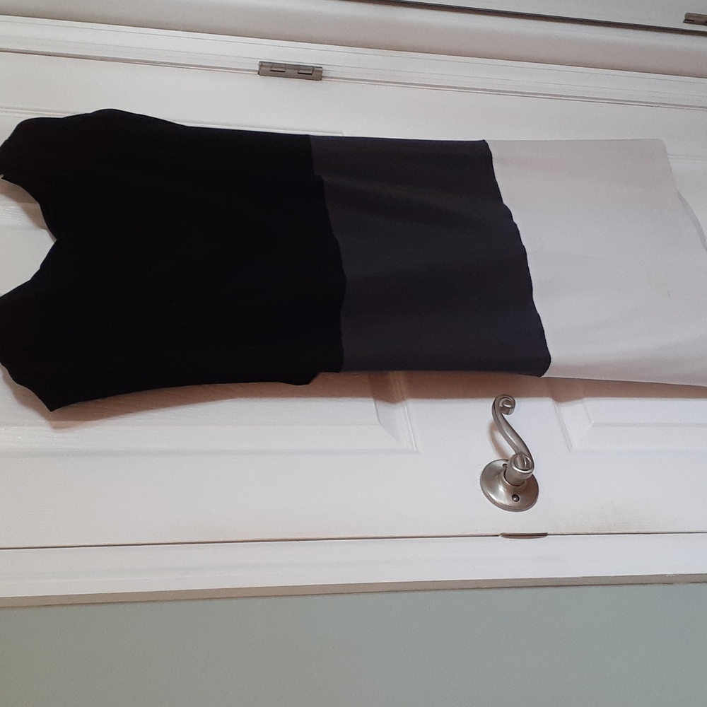 KAMALIKULTURE black, white&gray dolman sleeve drapey dress size Large